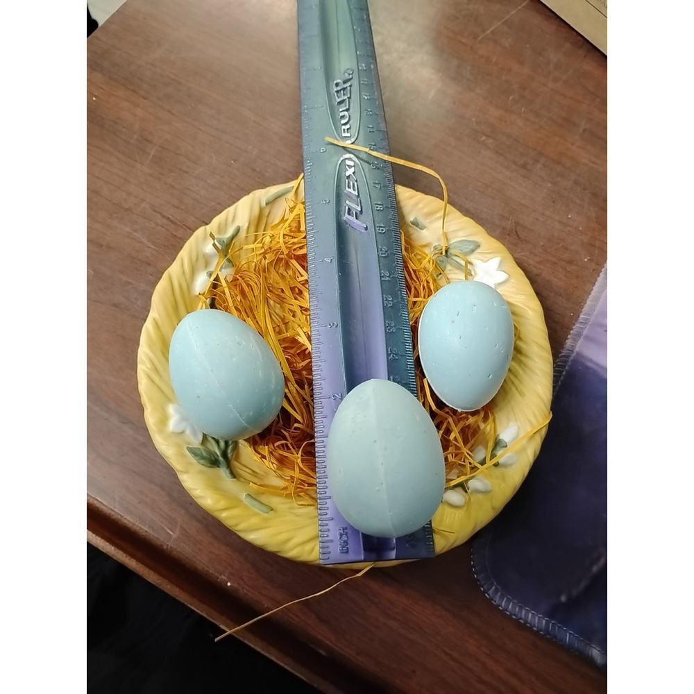 1998 Vintage Avon Robin's Egg Soaps In-A-Nest Avon Gift Collection